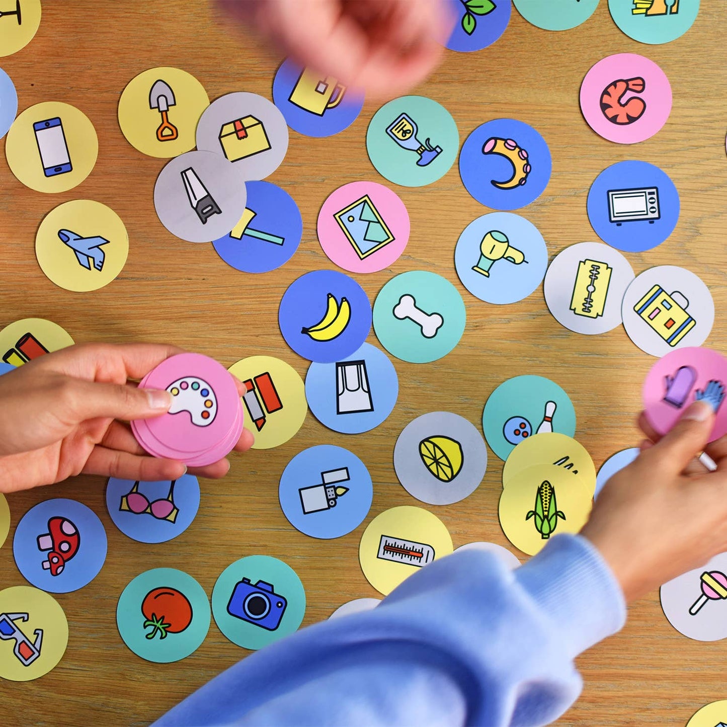 Don't Grab That | The Fun & Fast-Paced Family Party Game