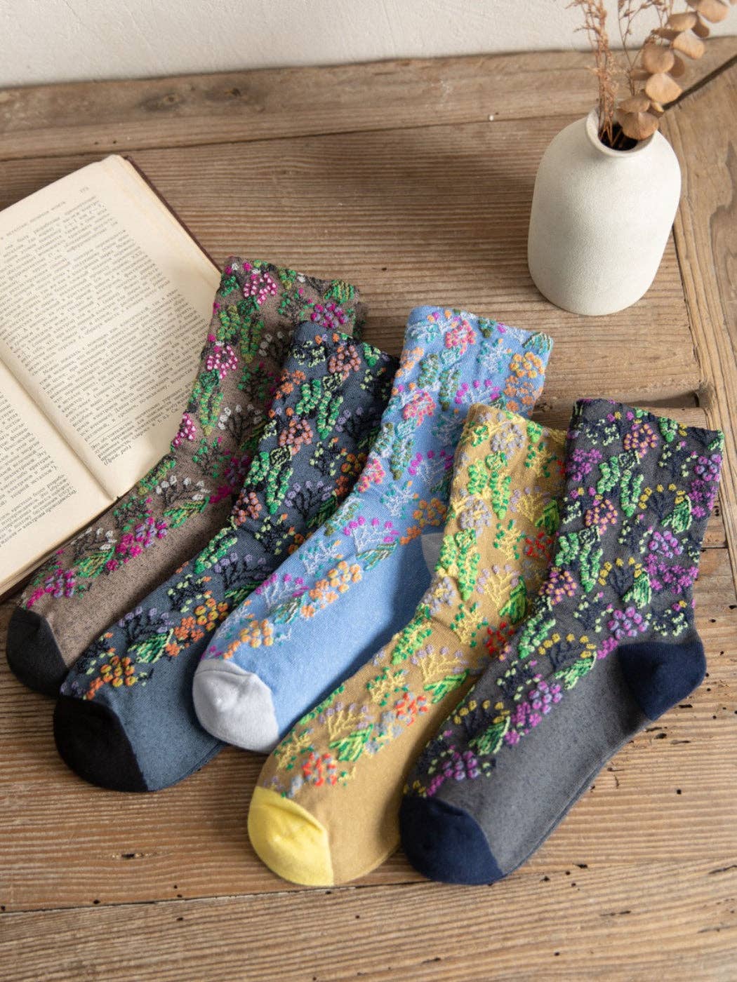Rufia - Wild Bloom Texture Crew Socks