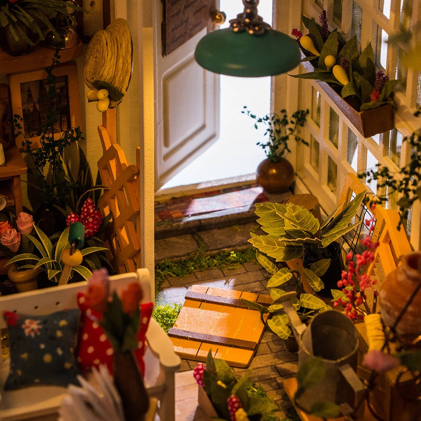 Miller's Garden- DIY Miniature House Kit