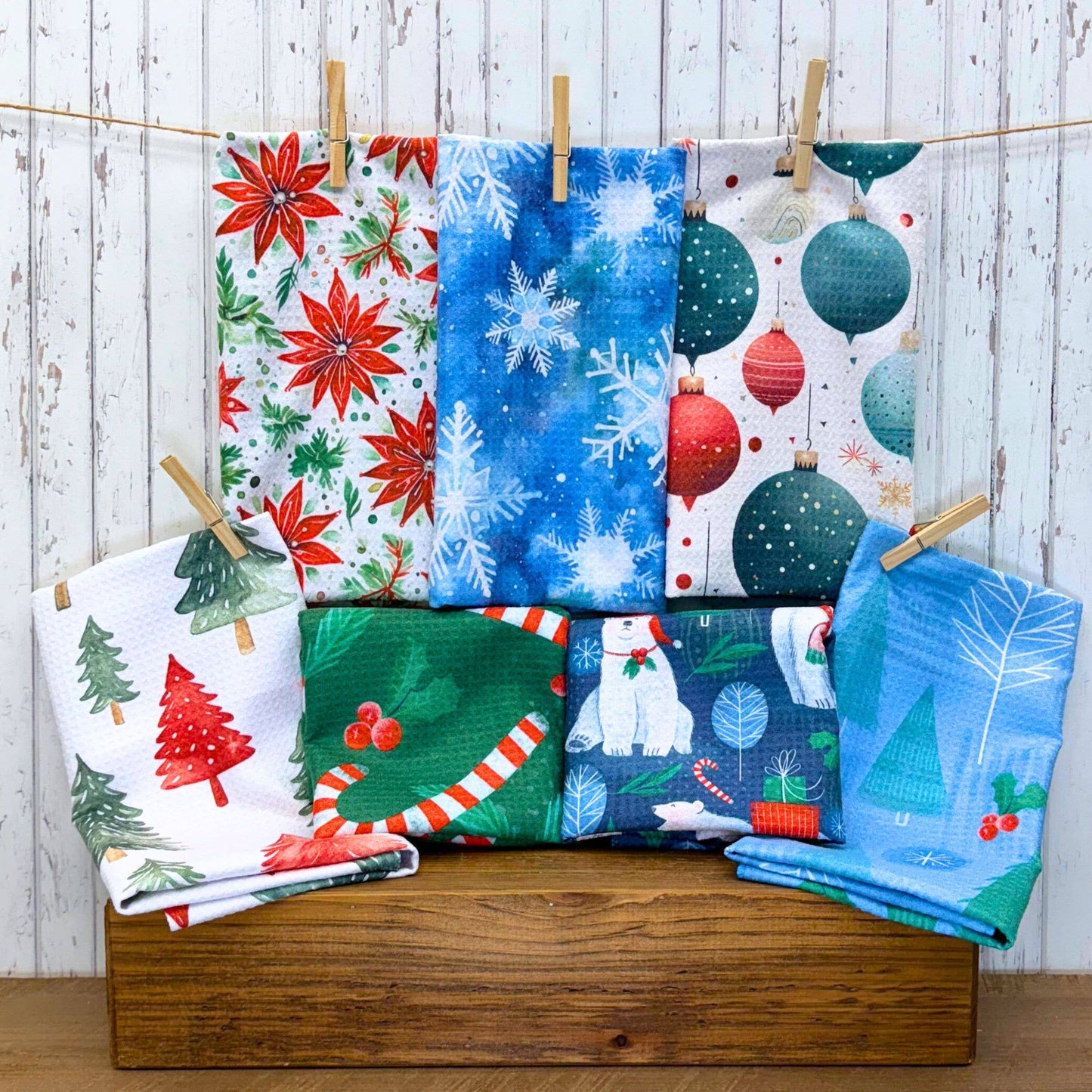 Poinsettia & Holiday Garland Waffle Towels - Christmas Decor
