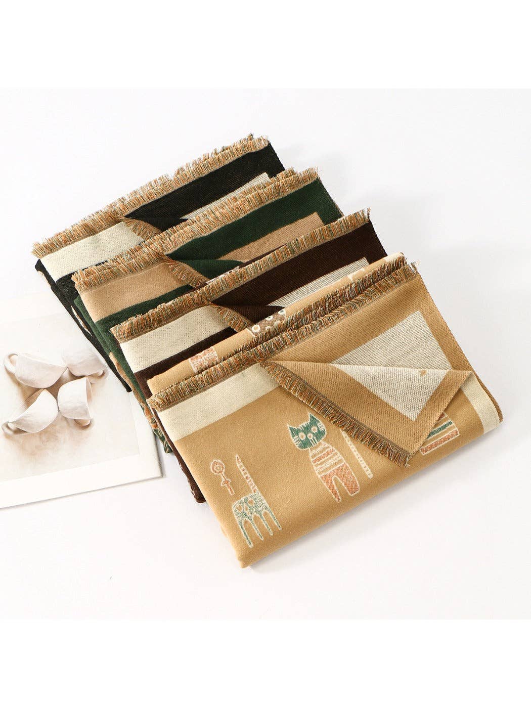 Scarvii - Fashionable Cat Print Winter Scarf