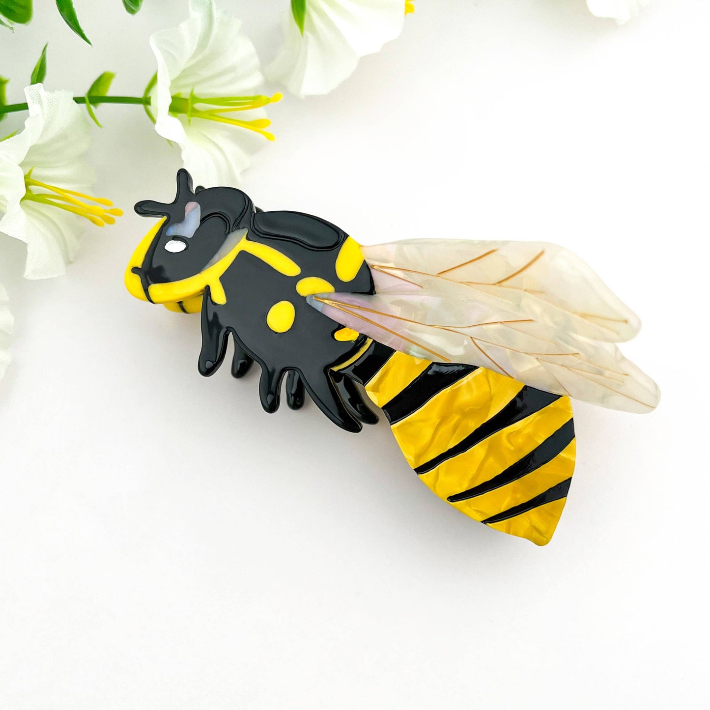 🐝 Queen Bee Elegance – Acetate Honeybee Claw Clip