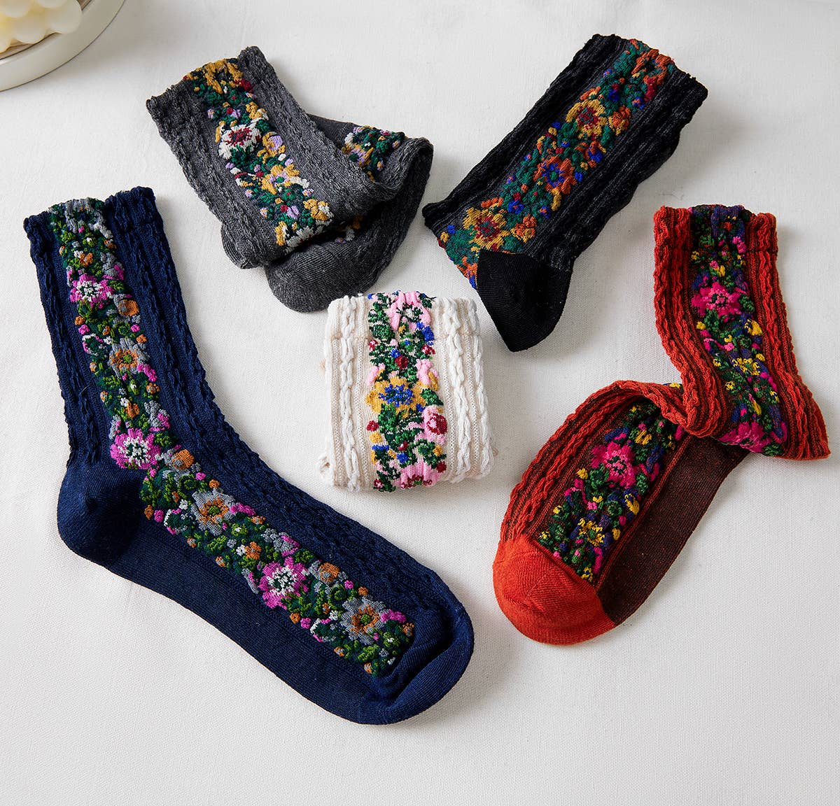 Rufia - Vintage Floral Print Summer Socks