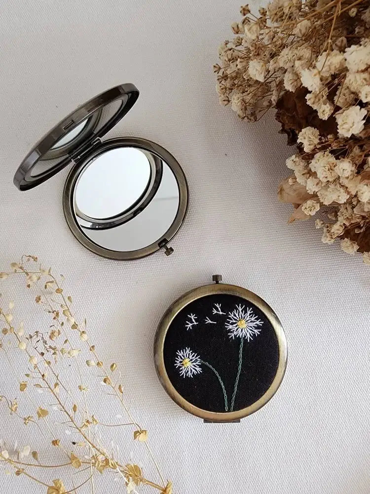 Floral Embroidered Compact Mirror, Collection Sophia