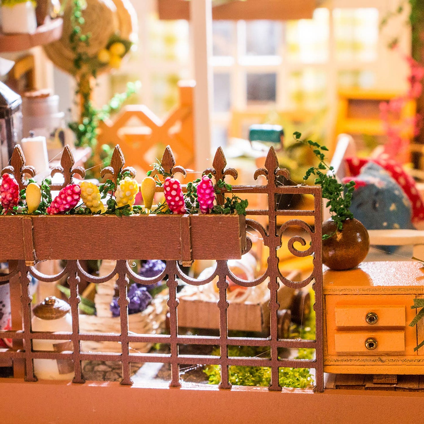 Miller's Garden- DIY Miniature House Kit