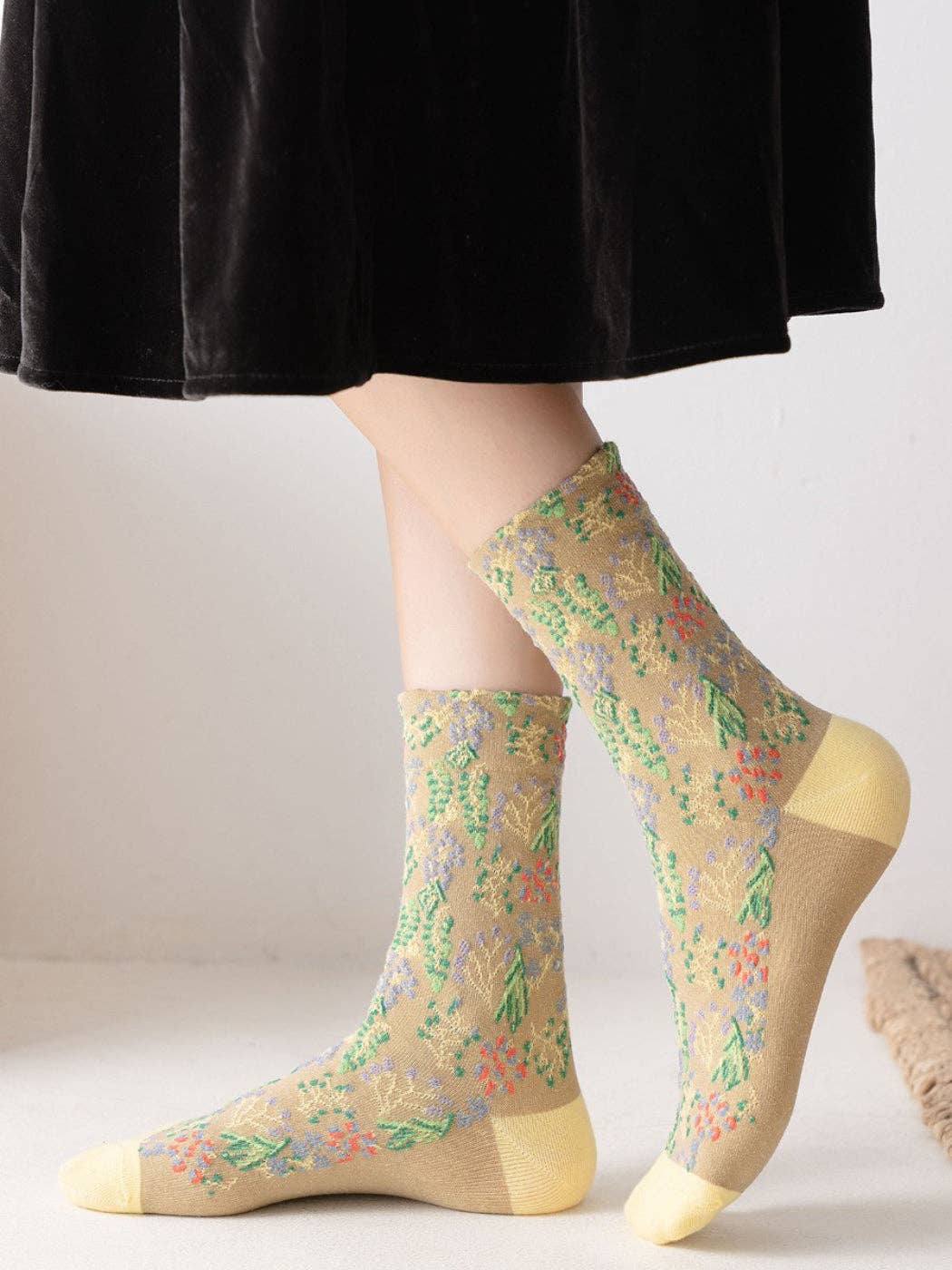 Rufia - Wild Bloom Texture Crew Socks